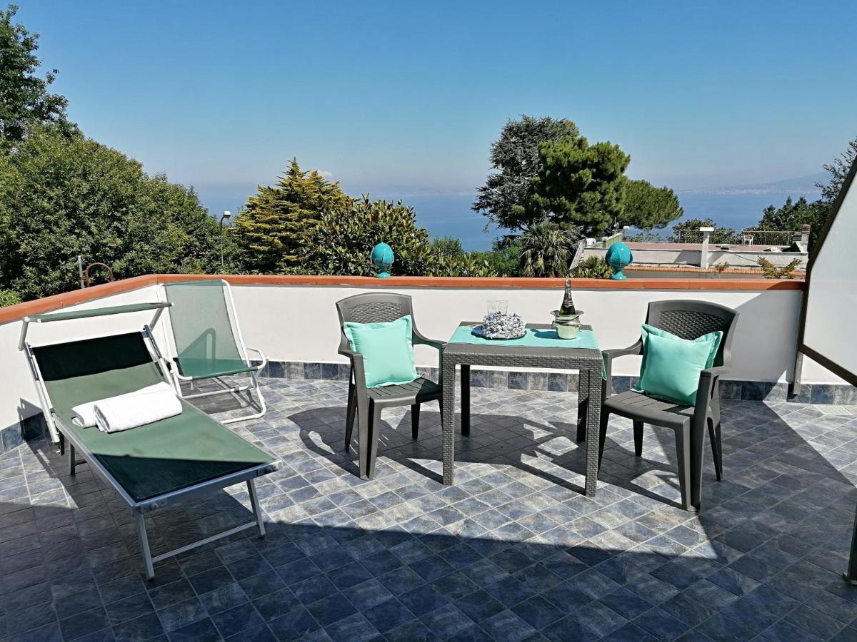 B&B Villa Teresa Sorrento Esterno foto