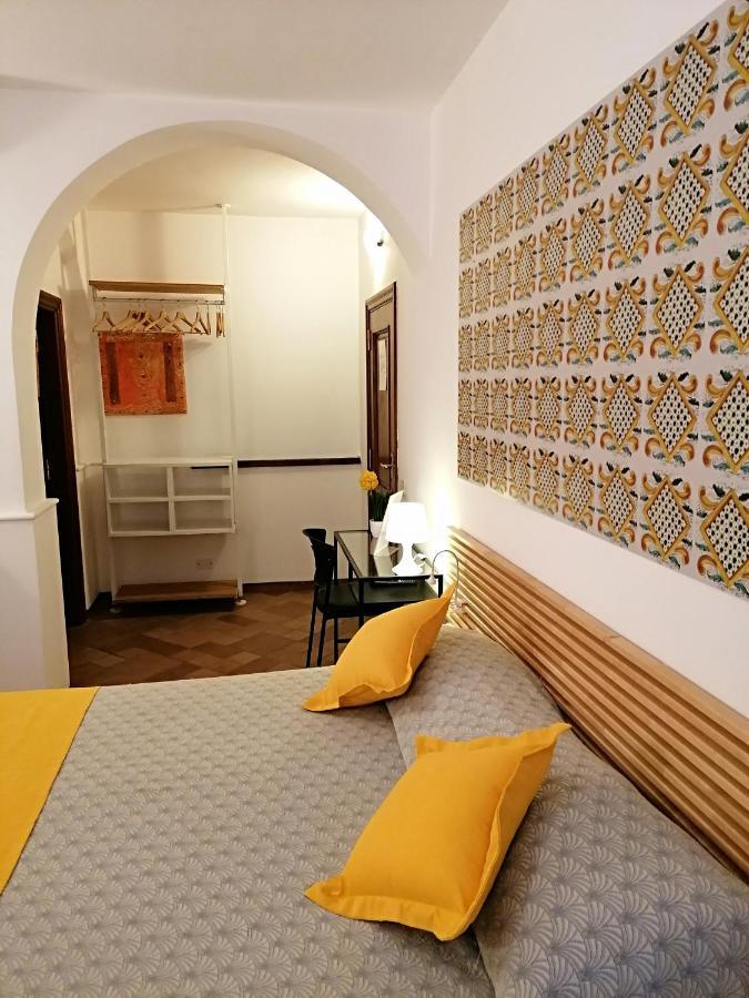 B&B Villa Teresa Sorrento Esterno foto