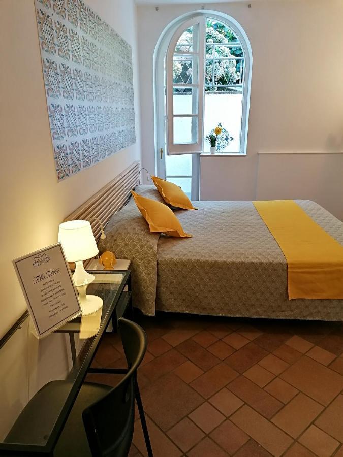 B&B Villa Teresa Sorrento Esterno foto