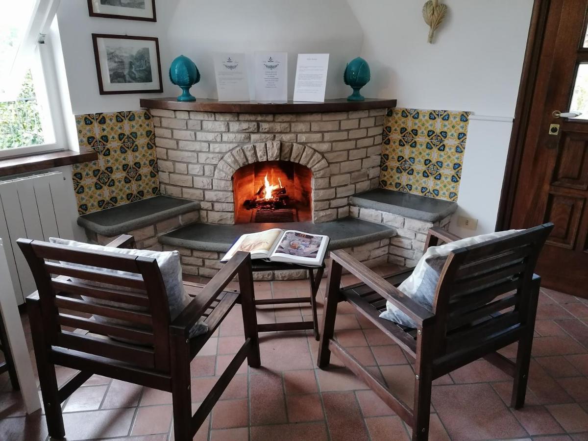 B&B Villa Teresa Sorrento Esterno foto