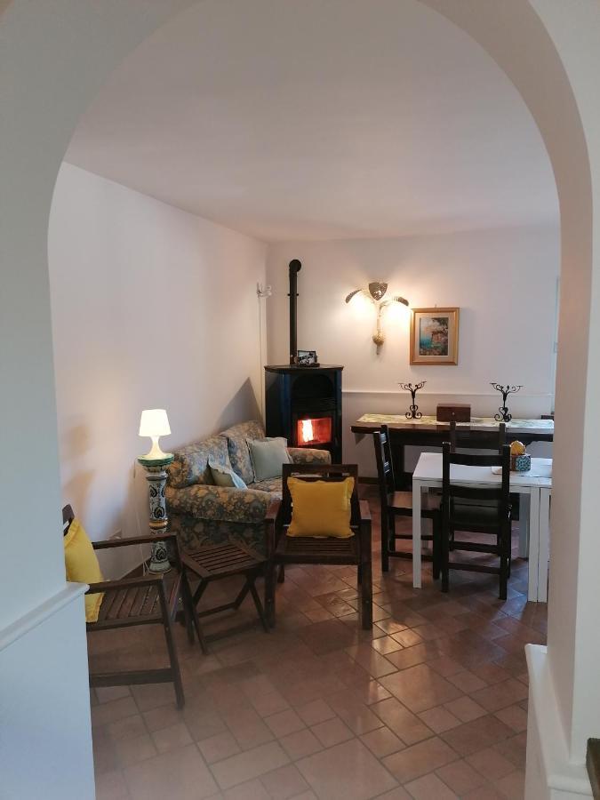 B&B Villa Teresa Sorrento Esterno foto